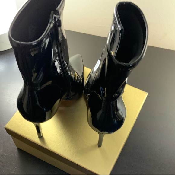 Jessica Simpson Lyren Bootie - Picture 9 of 10